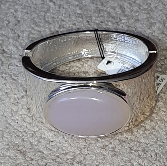 Bracelet - Picture 8 of 9